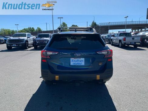 Used 2025 Subaru Outback Wilderness w/ Wilderness Package AWD/4WD image 6