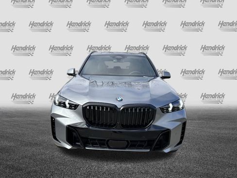 New 2026 BMW X5 sDrive40i w/ M Sport Package image 3