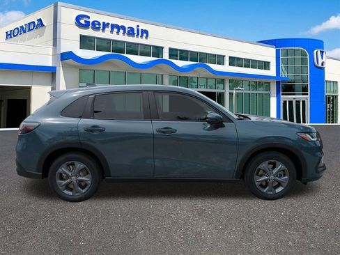 New 2026 Honda HR-V LX image 2