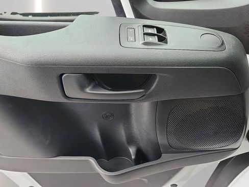 New 2024 RAM ProMaster 3500 w/ Power Group FWD image 8