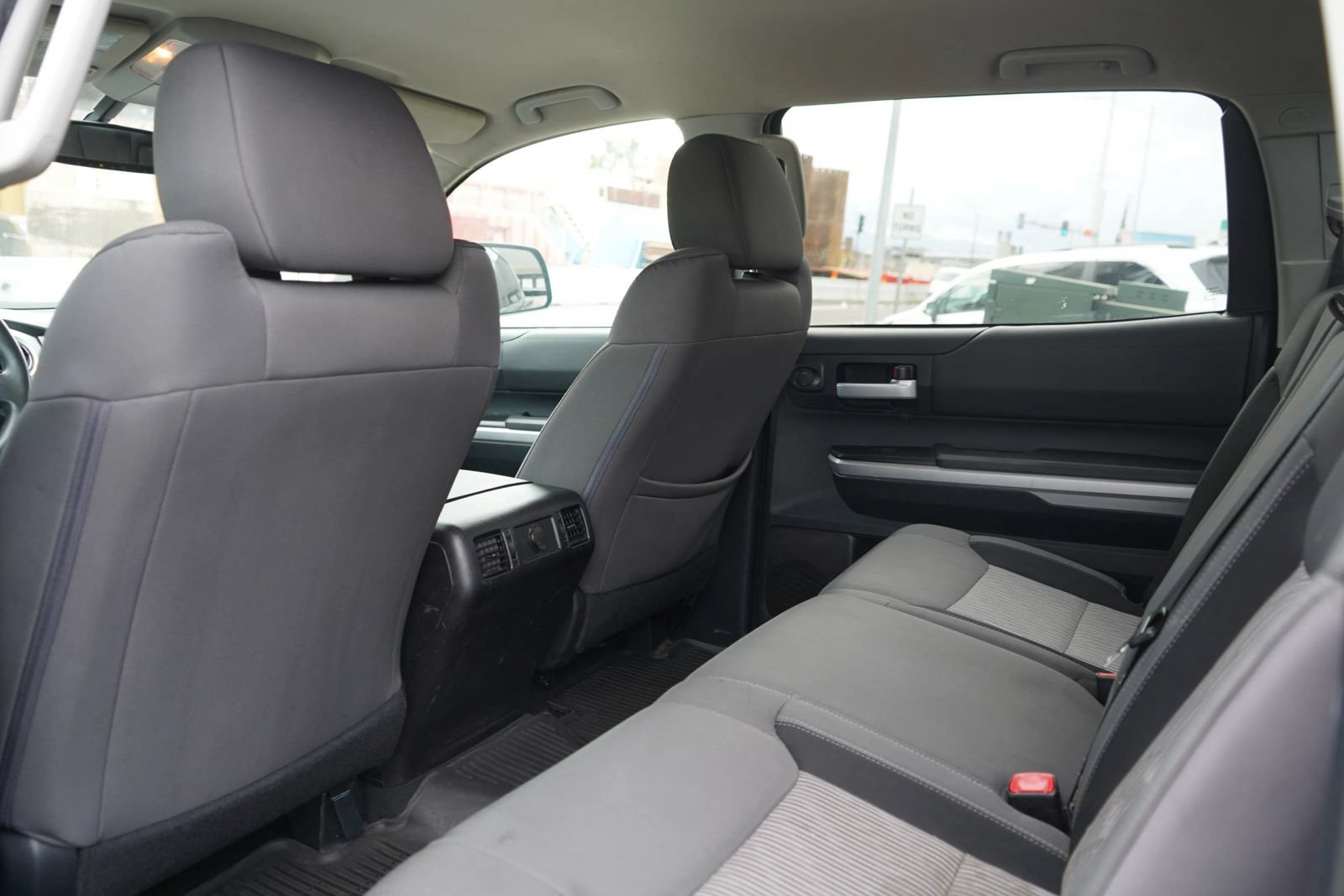 Used 2015 Toyota Tundra SR5 RWD image 17