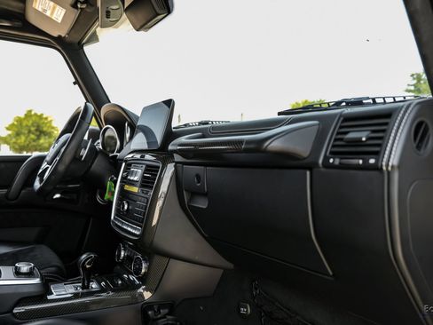 Used 2017 Mercedes-Benz G 550 Squared image 45
