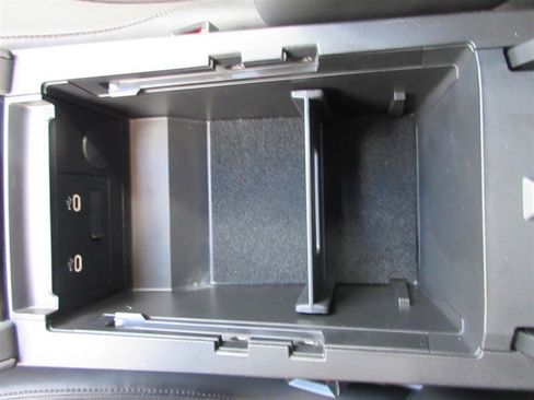 Used 2025 MAZDA MAZDA3 Hatchback w/Premium Plus Pkg image 15