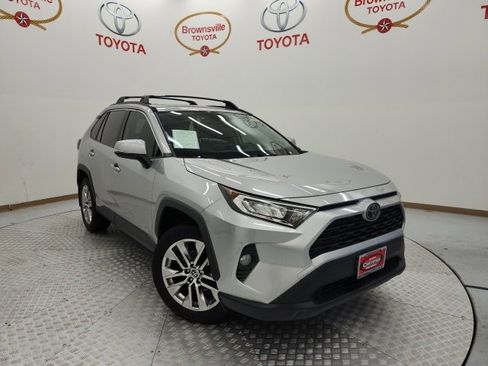 Certified 2020 Toyota RAV4 XLE Premium image 1