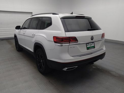 Used 2023 Volkswagen Atlas SE w/ Black Wheel Package FWD image 5