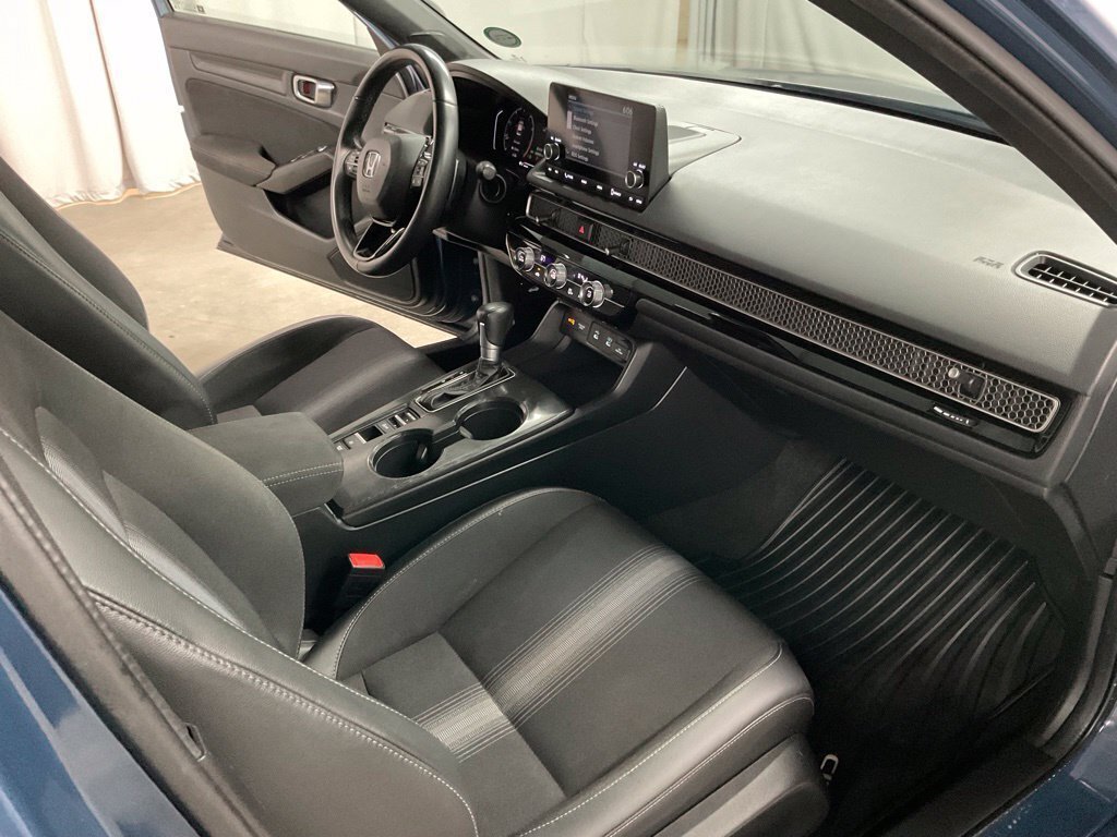Certified 2025 Honda Civic Sport image 40