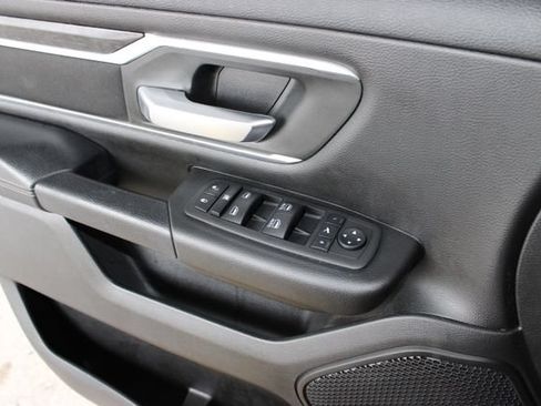 Used 2023 RAM 1500 Big Horn AWD/4WD image 18