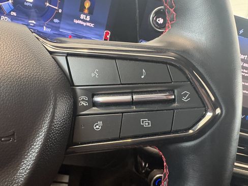 Used 2025 Chevrolet Equinox EV RS w/ Active Safety Package 3 FWD image 16