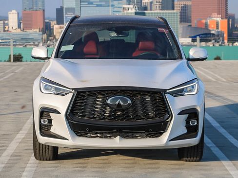 New 2025 INFINITI QX50 Sport image 2