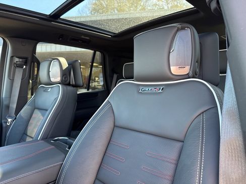 Used 2026 GMC Yukon AT4 Ultimate image 30