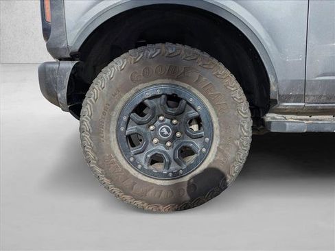 Used 2023 Ford Bronco Wildtrak AWD/4WD image 17