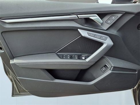 Used 2025 Audi A3 2.0T Premium w/ Convenience Package image 11