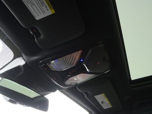 Certified 2025 BMW X5 M60i image 25