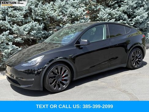 Used 2023 Tesla Model Y Performance AWD/4WD image 1