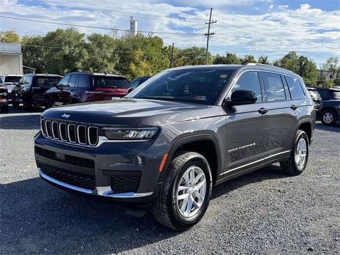 New 2025 Jeep Grand Cherokee L Laredo w/ Luxury Tech Group I image 22