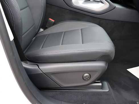 New 2026 Mercedes-Benz GLE 350 4MATIC image 10