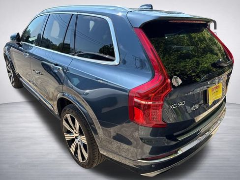 Used 2021 Volvo XC90 T6 Inscription w/ Lounge Package AWD/4WD image 5