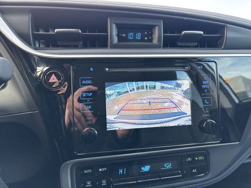 Used 2017 Toyota Corolla SE image 20