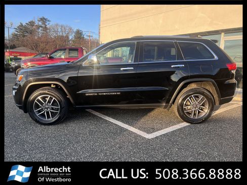 Used 2022 Jeep Grand Cherokee Limited image 2