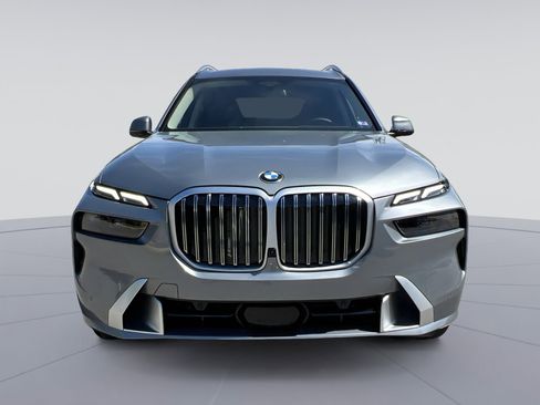 New 2026 BMW X7 xDrive40i AWD/4WD image 8