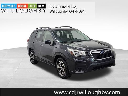 Used 2019 Subaru Forester Premium w/ Popular Package #1 AWD/4WD image 3