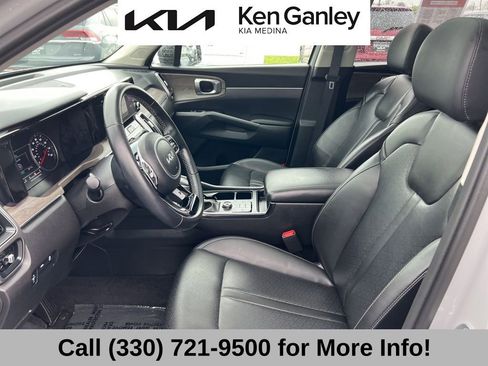 Certified 2023 Kia Sorento S w/ Panoramic Sunroof Package AWD/4WD image 43