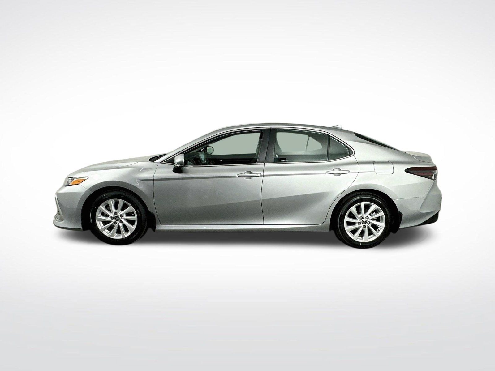 Used 2021 Toyota Camry LE w/ Convenience Package FWD image 5