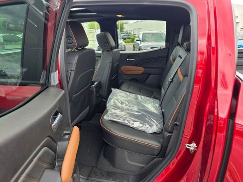 New 2026 GMC Canyon AT4 w/ Technology Plus Package AWD/4WD image 25