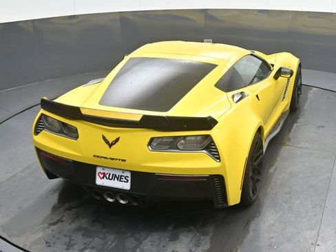 Used 2016 Chevrolet Corvette Z06 w/ Z07 Performance Package image 26