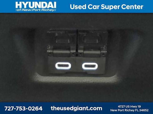 Used 2024 Toyota RAV4 XLE w/ Convenience Package FWD image 16