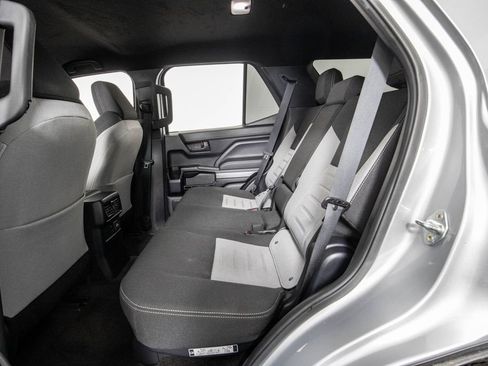Used 2025 Toyota 4Runner TRD Off-Road AWD/4WD image 11