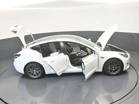 Used 2019 Tesla Model 3 image 67