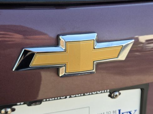 Used 2021 Chevrolet Spark LT FWD image 30