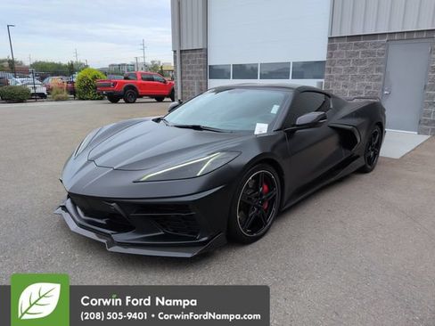 Used 2021 Chevrolet Corvette Stingray Premium Cpe w/ Z51 Performance Package RWD image 7
