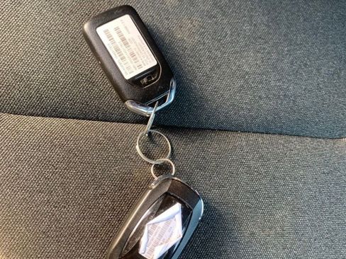 Used 2024 Jeep Wrangler Sport image 28