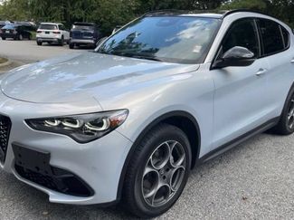 Used 2025 Alfa Romeo Stelvio Sprint AWD/4WD video 1