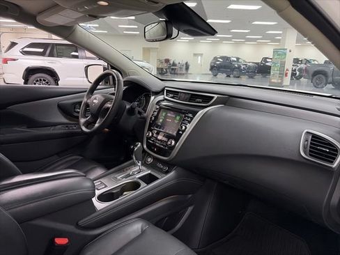Used 2022 Nissan Murano SL w/ SL Moonroof Package FWD image 9