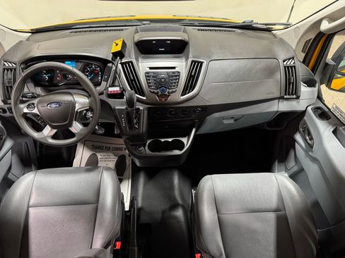 Used 2019 Ford Transit 350 XL image 49