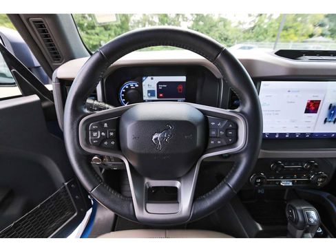 Used 2024 Ford Bronco Wildtrak AWD/4WD image 13