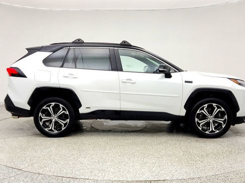 Used 2023 Toyota RAV4 XSE w/ Weather Package image 4