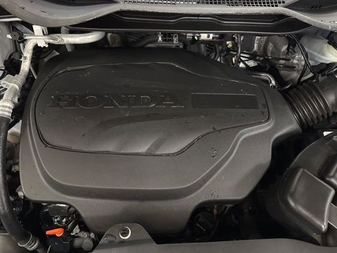 Used 2022 Honda Odyssey Elite image 38