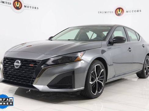 Used 2023 Nissan Altima 2.5 SR image 5