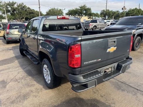 Used 2020 Chevrolet Colorado LT AWD/4WD image 7