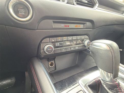 Used 2021 MAZDA CX-5 Carbon Edition image 34