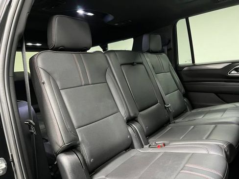 Used 2024 Chevrolet Suburban RST AWD/4WD image 55
