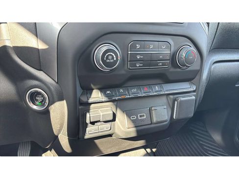 Used 2024 Chevrolet Silverado 1500 Custom w/ LPO, Dark Essentials Package AWD/4WD image 18