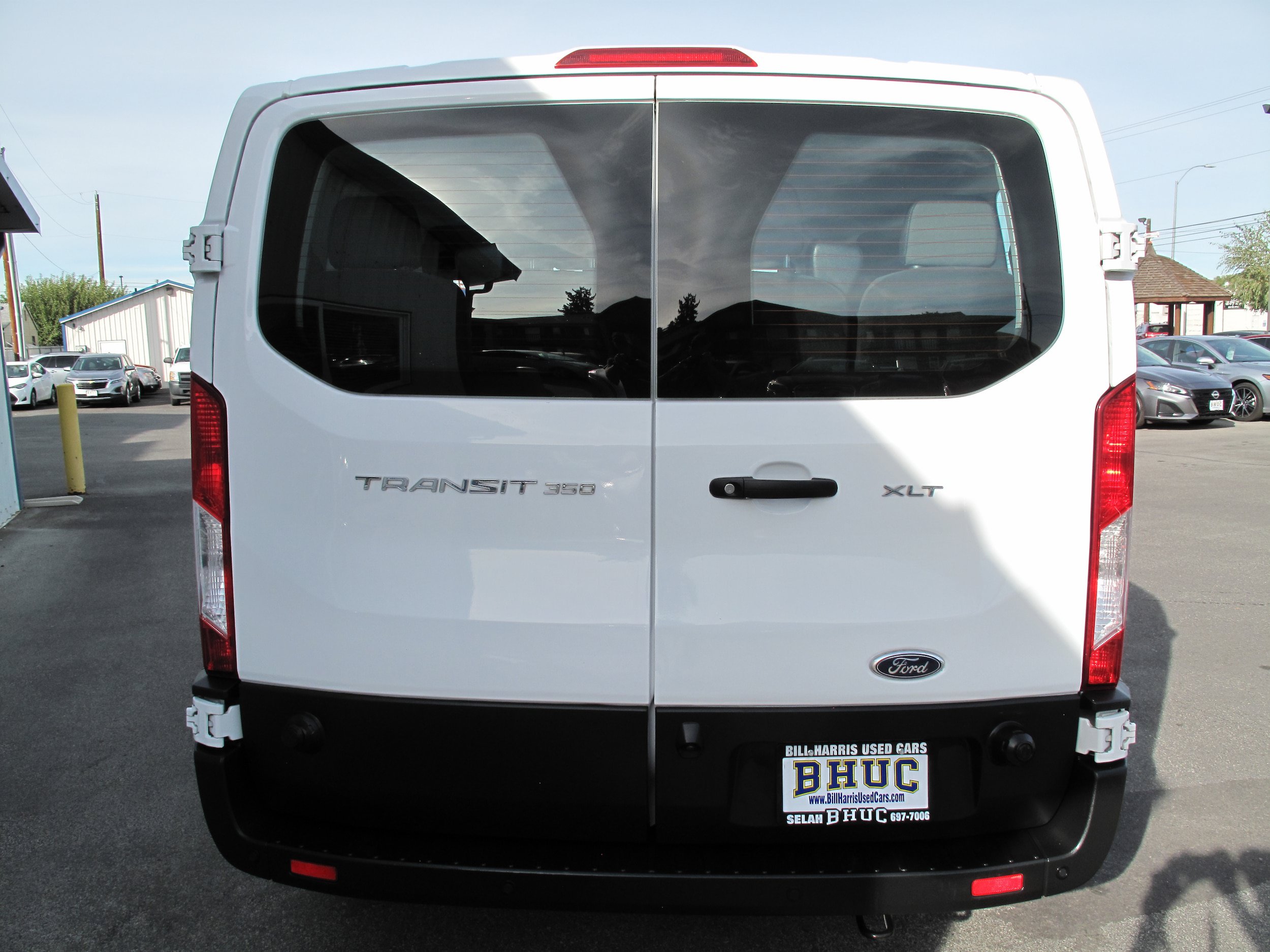 Used 2024 Ford Transit 350 XLT RWD image 5