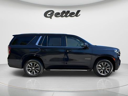Used 2022 Chevrolet Tahoe LT w/ LT Signature Package RWD image 3