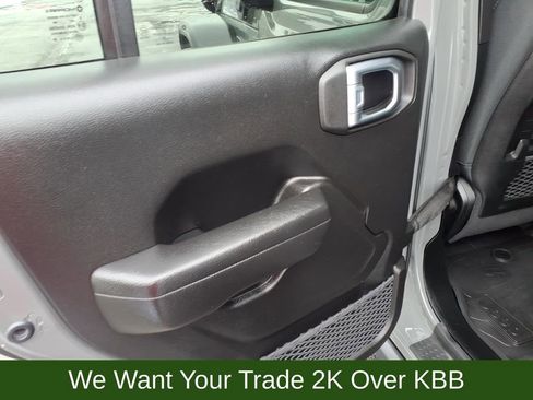 Used 2023 Jeep Wrangler Unlimited Rubicon 4xe w/ Steel Bumper Group image 13