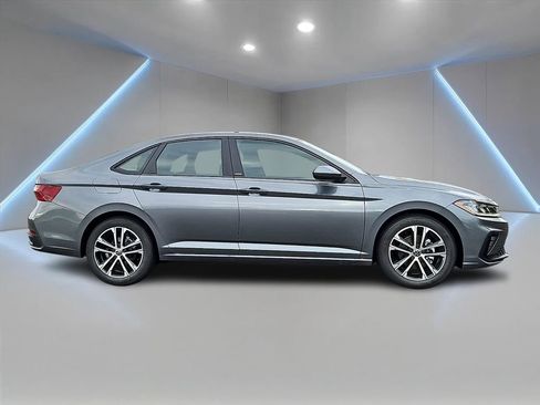 New 2026 Volkswagen Jetta Sport FWD image 4